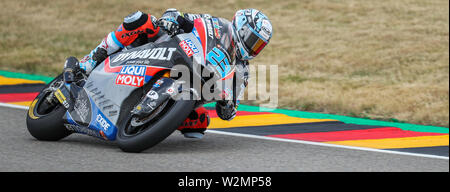 07 juillet 2019, Saxe, Hohenstein-Ernstthal : Motorsport / moto, Grand Prix d'Allemagne, Moto2 au Sachsenring : Le cavalier Marcel Schrötter (Allemagne, Dynavolt Intact GP) des unités de la troisième place. Photo : Jan Woitas/dpa-Zentralbild/dpa Banque D'Images