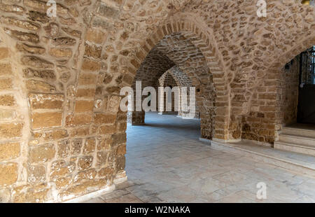 La mosquée Mahmoudiya vue de l'intérieur, la vieille ville de Jaffa à Tel Aviv, Israël Banque D'Images