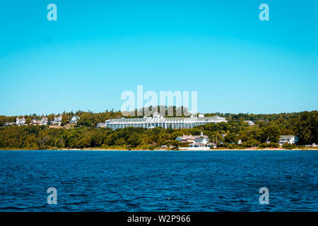 Vue du Grand Hôtel sur l'île Mackinac du Lac Michigan Banque D'Images