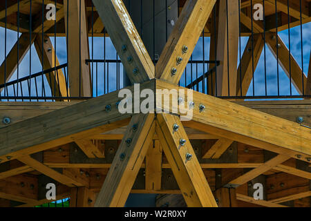 Détail d'un gazebo en bois, tour de perspective Banque D'Images