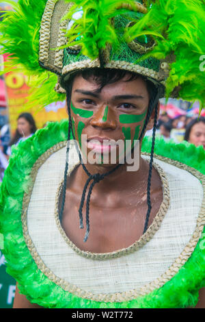 Participant au Festival Dinagyang à Iloilo Philippines Banque D'Images