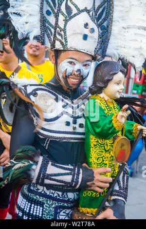 Participant au Festival Dinagyang à Iloilo Philippines Banque D'Images