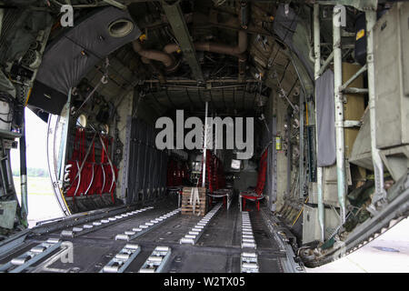 Bucarest, Roumanie - le 22 mai 2019 Détails : avec l'intérieur d'un Lockheed C-130 Hercules de l'avion cargo militaire la Force aérienne roumaine 90e UN Banque D'Images
