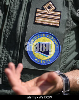 Boboc, Roumanie - le 22 mai 2019 Détails : avec une agence européenne de défense d'un insigne sur un uniforme officier de la force aérienne italienne. Banque D'Images