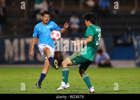 Daisuke Matsui Yokohama FC, lors de la Coupe de l'Empereur JFA 99e Championnat de Football Japon 2e match entre l'Université de Sendai Yokohama FC 2-1 au Stade de Football de la NHK Spring Mitsuzawa à Kanagawa, Japon, le 10 juillet 2019. Mm. Kenzaburo Crédit : Matsuoka/AFLO/Alamy Live News Banque D'Images