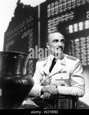 CONRAD VEIDT comme principaux Heinrich Strasser Portrait publicitaire directeur Michael Curtiz CASABLANCA 1942 Warner Bros. Banque D'Images