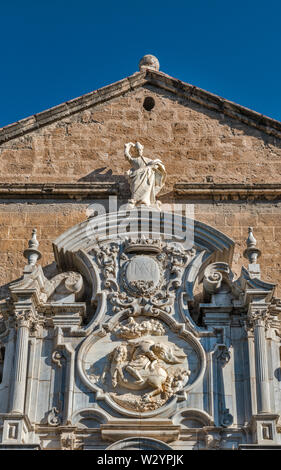 Reliefs de marbre, représentant San Pablo et San Ignacio de conversion à l'église de Santos Justo y Pastor, église du 16ème siècle à Grenade, Andalousie, Espagne Banque D'Images