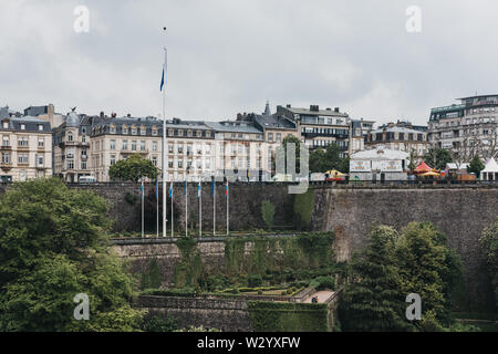 La Ville de Luxembourg, Luxembourg - Mai 19, 2019 : Avis de la ville de Luxembourg sur la verdure. Un tiers de la surface de la ville est joliment façonné par l Banque D'Images