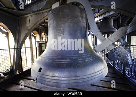 (190711) -- Londres, 11 juillet 2019 (Xinhua) -- Photo prise le 7 février 2013 montre l'horloge heure surnommé 'Big Ben' à Londres, Grande-Bretagne. Le 'Big Ben' bell tours 160 ans depuis le début de trouver l'heure le 11 juillet 1859. (Jessica Taylor/Parlement du Royaume-Uni document via Xinhua) HOC CRÉDIT obligatoire : le Parlement du Royaume-Uni/Jessica Taylor Banque D'Images