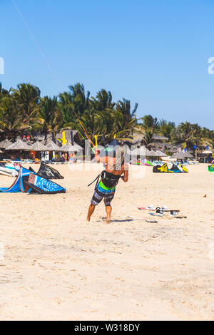 Le Kitesurf, Kiteboarding photos action Banque D'Images