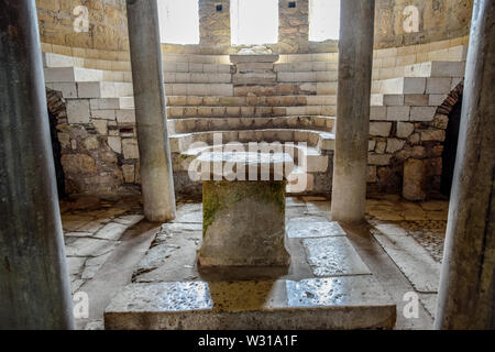 L'autel de l'église de Saint Nicolas le thaumaturge baptiste à Demre, Turquie Banque D'Images