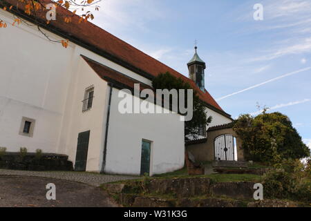 Blick auf die Wurmlinger Kapelle auf der Schwäbischen Alb dans Süddeutschland Banque D'Images