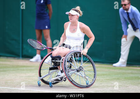 Wimbledon, Londres, Royaume-Uni. 11 juillet 2019. La Jordanie Whiley de Grande-Bretagne au cours de la women's wheelchair des célibataires quart de finale des championnats de tennis de Wimbledon contre yui Kamiji du Japon à l'All England Lawn Tennis et croquet Club à Londres, Angleterre le 11 juillet 2019. Credit : AFLO/Alamy Live News Banque D'Images