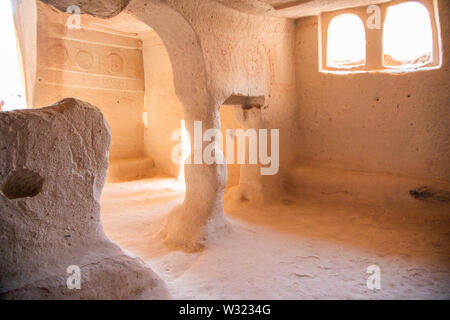 Chambre sculpté dans la vallée de Zelve, Cappadoce, Nevsehir, Turquie Banque D'Images