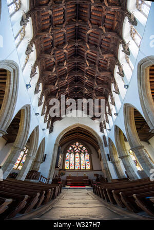 Intérieur de l'église St Wendreda, mars. Banque D'Images