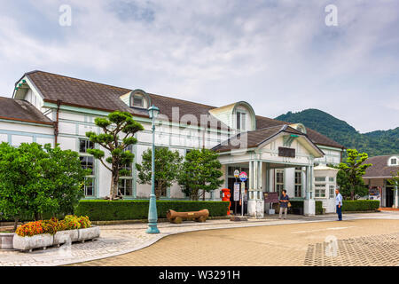 HAGI, JAPON - 27 août 2015 : Gare Hagi Historique de l'extérieur. La station date de 1925. Banque D'Images