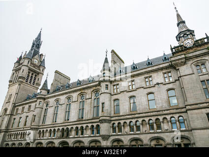 Style classique en granit par James Burn, Aberdeen Sheriff Court et tour de ville, Castle Street, Aberdeen, Écosse, Royaume-Uni Banque D'Images