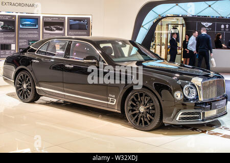 Genève, Suisse, mars 2019 Bentley Mulsanne noir W.O. EDITION PAR MULLINER, 100e année, Salon de Genève, voiture produite par Bentley Banque D'Images