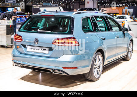 Genève, mars 2019 VW Volkswagen Golf R-Line MK7 MQB 7e gen combi, Salon de Genève, voiture familiale produite par Volkswagen Banque D'Images