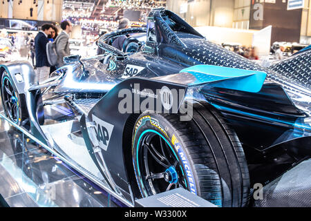 Genève, mars 2019 Mercedes Silver Arrow EQ 01 FIA SAP Formule E, Salon de Genève, voiture de course électrique produit par Mercedes Benz Banque D'Images