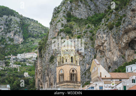 Le Cloître du Paradis Tower dans la province de Salerne, région de Campanie, la Côte d'Amalfi, Côte Amalfitaine, Italie Banque D'Images