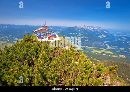 Eagle's Nest ou Kehlsteinhaus hideout sur le rocher au-dessus de paysages alpins, Berchtesgadener Land, Bavière, Allemagne Banque D'Images