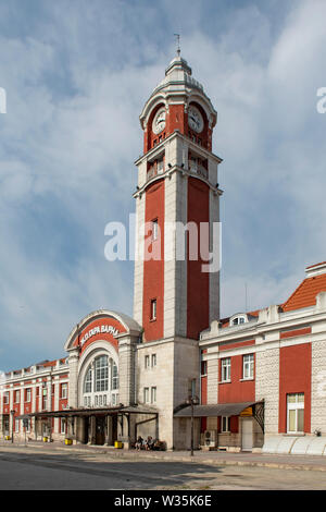 La gare centrale, à Varna, Bulgarie Banque D'Images