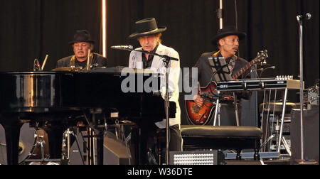 Londres, Royaume-Uni. 12 juillet, 2019. Bob Dylan joue sur la scène à Hyde Park. Credit : SOPA/Alamy Images Limited Live News Banque D'Images