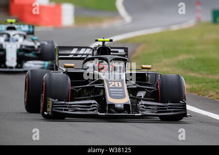 TOWCESTER, Royaume-Uni. Jul 13, 2019. Kevin Magnussen de Haas F1 Racing en qualifications au cours de la Formule 1 Grand Prix de Grande-Bretagne 2019 Rolex au circuit de Silverstone le Samedi, Juillet 13, 2019 en Angleterre, de TOWCESTER. Credit : Taka G Wu/Alamy Live News Banque D'Images