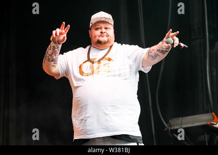 23 juin 2019 - Reykjavâ. K, l'Islande - Rap Musique Artiste KILO effectue au cours du cinquième Festival du solstice en secret, Laugadalur Reykjavâ. k, l'Islande s'est tenue du 21 au 23 juin 2019, Solstice Secret...située juste en dehors de Reykjavik, Islande, constamment bénéficie d'une programmation qui est aussi varié et caractéristique que le cadre du festival. Présentant quelques-uns des plus grands artistes contemporains, musiciens culte bien-aimé, ainsi que des talents locaux, les festivités continuent tout au long de la nuit avec un peu d'aide du soleil de minuit qui est presque toujours présente tout au long de l'été equinox. (Crédit Banque D'Images