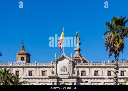 Détail de Notre Dame de la miséricorde sur le dôme de la Basilique della Merce. Barcelone, Espagne. Banque D'Images