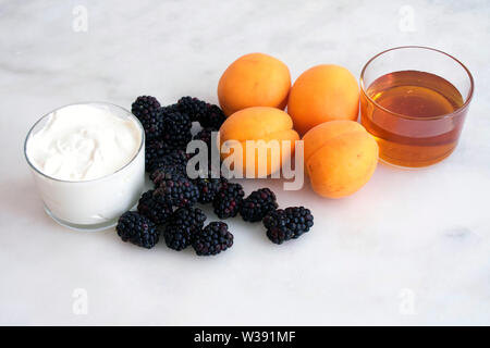 Abricots rôtis Ingrédients mûres avec Banque D'Images