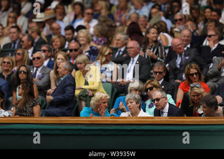 Londres, Royaume-Uni. Le 13 juillet, 2019. Londres, ANGLETERRE - 13 juillet : Thresa peut assister à la finale féminine de tennis de Wimbledon à l'All England Lawn Tennis et croquet Club le 13 juillet 2019 à Londres, Angleterre les gens : Thresa peut créditer : tempêtes Media Group/Alamy Live News Banque D'Images