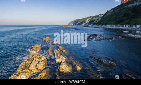 Passetto beach et Seggiola del Papa rock d'en haut Banque D'Images