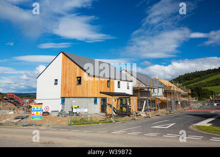 Nouvelles maisons en construction dans la région de Inverness, Highlands, Écosse, Royaume-Uni. Banque D'Images