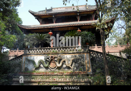 Le hall de l'empereurs Tang au Temple Ram vert ou vert Temple de chèvre à Chengdu en Chine. Vert aussi Ram ou monastère de chèvre. Un temple taoïste chinois Banque D'Images