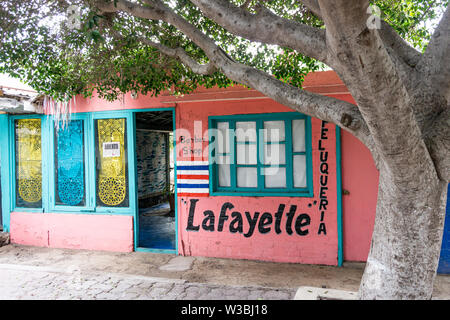 Barber shop altérées colorées au Mexique Banque D'Images