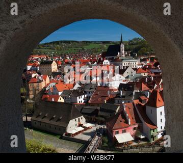 Vue sur Ville médiévale du château, Cesky Krumlov, République Tchèque, Europe Banque D'Images