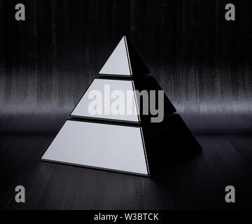 3D render of chrome pyramide d'or sur fond blanc Banque D'Images