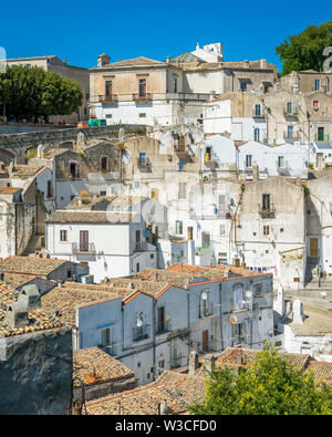 Vue panoramique à Monte Sant'Angelo, ancien village de la province de Foggia, Pouilles (Pouilles), Italie. Banque D'Images