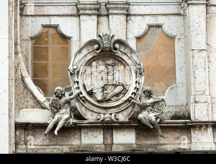 Palazzo Bianchi sur la place Sordello à Mantoue, Italie. Banque D'Images