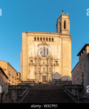 La cathédrale de Gérone, également connu sous le nom de la cathédrale de Saint Mary de Gérone est une église catholique romaine situé à Gérone, Catalogne, Espagne Banque D'Images