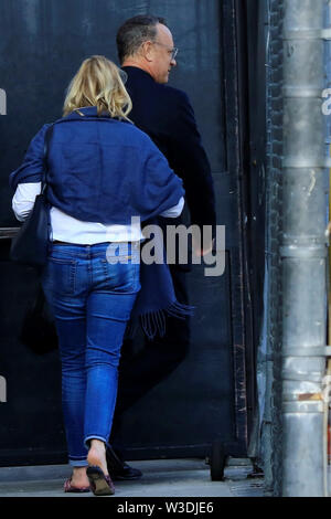 Tom Hanks arrivant à l'El Capitan Entertainment Center de Los Angeles, Californie, avant son apparition sur "Jimmy Kimmel Live !" En vedette : Tom Hanks Où : Los Angeles, California, United States Quand : 13 juin 2019 Source : WENN.com Banque D'Images