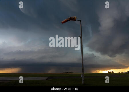 Manche en avant d'un orage supercellulaire au Colorado, USA Banque D'Images