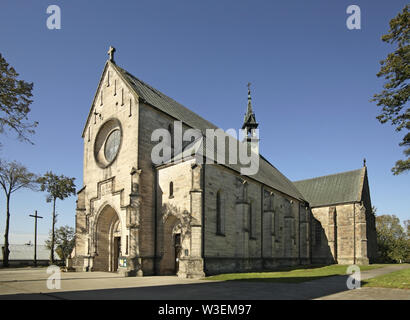 Église de Saint-nicolas dans Zarnow village. La voïvodie de Lodz. Pologne Banque D'Images