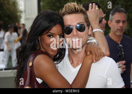 Lance Bass Kelly Rowland 2010 Photo par Davis JR/CelebrityArchaeology.com Banque D'Images