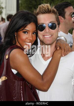 Lance Bass Kelly Rowland 2010 Photo par Davis JR/CelebrityArchaeology.com Banque D'Images