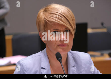 Bruxelles, Belgique, 15 juillet 2019. Aleksandra Pivec, Ministre de l'Agriculture de la Slovénie dans l'Union européenne assiste à une réunion du Conseil de l'agriculture et de la pêche. Credit : ALEXANDROS MICHAILIDIS/Alamy Live News Banque D'Images