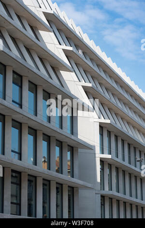 L'Italie, Lombardie, Milan, Fondazione Feltrinelli Foundation conçu par les architectes Herzog et de Meuron Banque D'Images