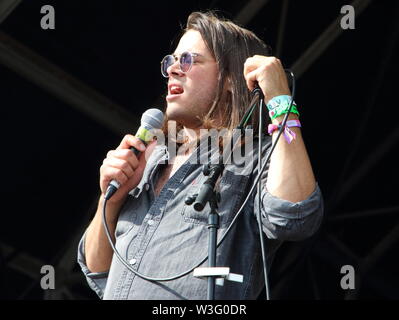 London, UK . Vista donne un coup à l'AEG présente Bob Dylan et Neil Young à Hyde Park, Londres le 12 juillet 2019 12 juillet 2019. Ref : CMT73-3006MO-130719 WWW.LMKMEDIA.COM Keith Mayhew / Monument des médias. Banque D'Images